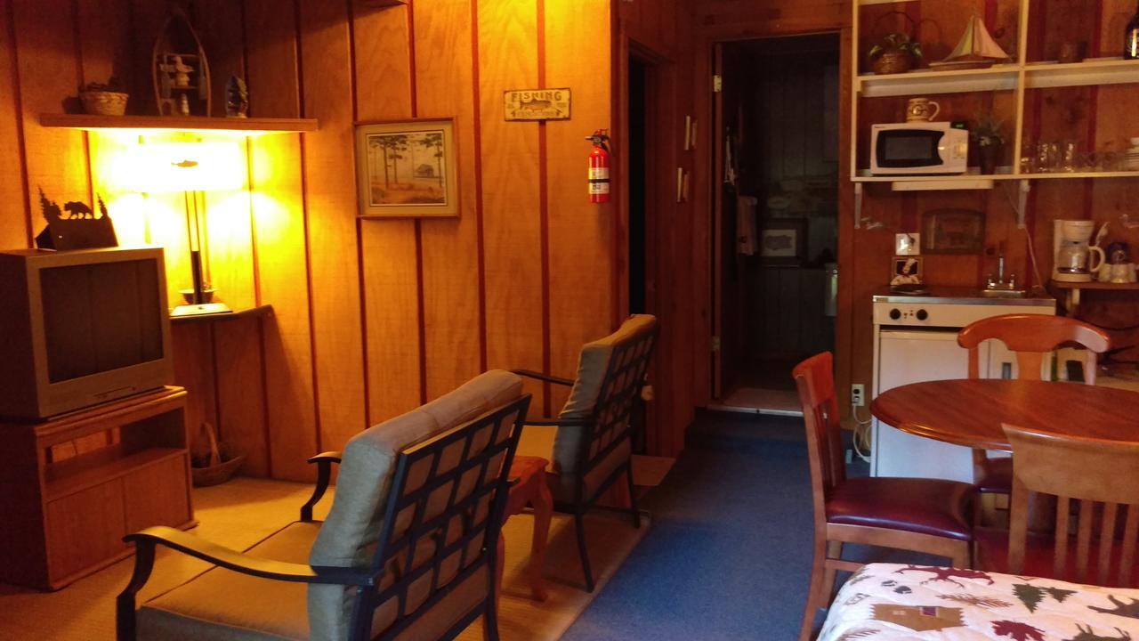 Alpine Motel Branch Exteriör bild