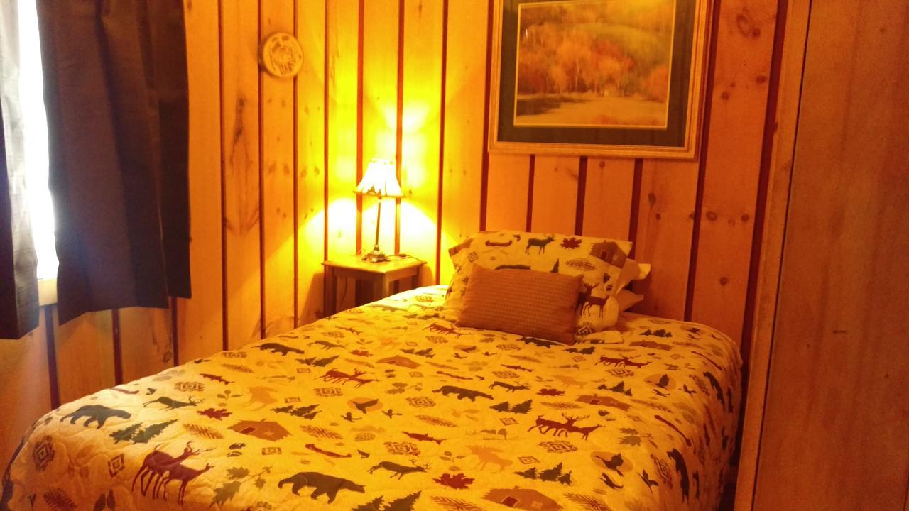 Alpine Motel Branch Exteriör bild